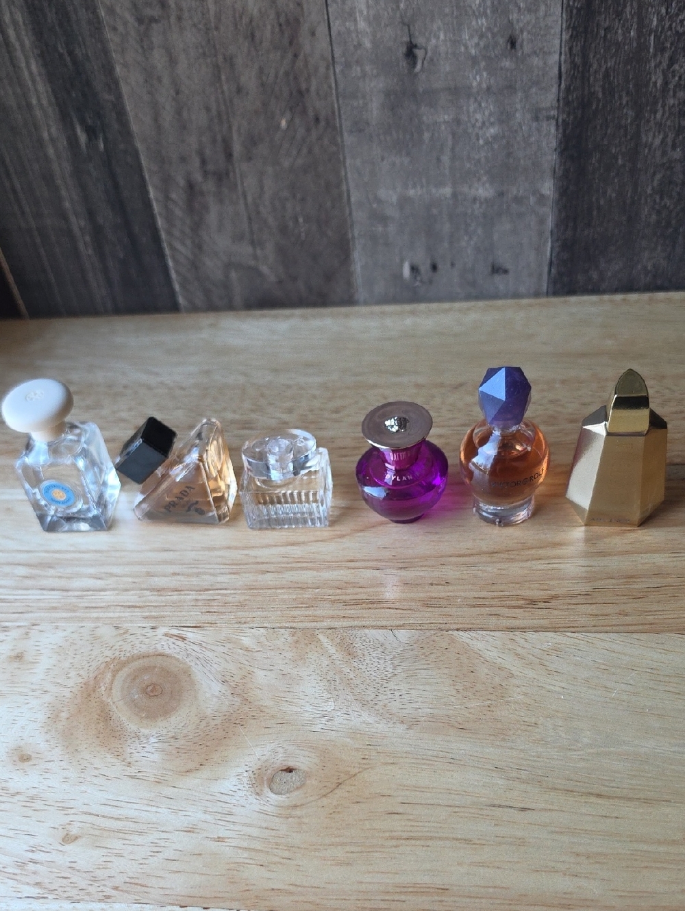 Last One!!! Six Designer Parfums - Picture 1 of 4